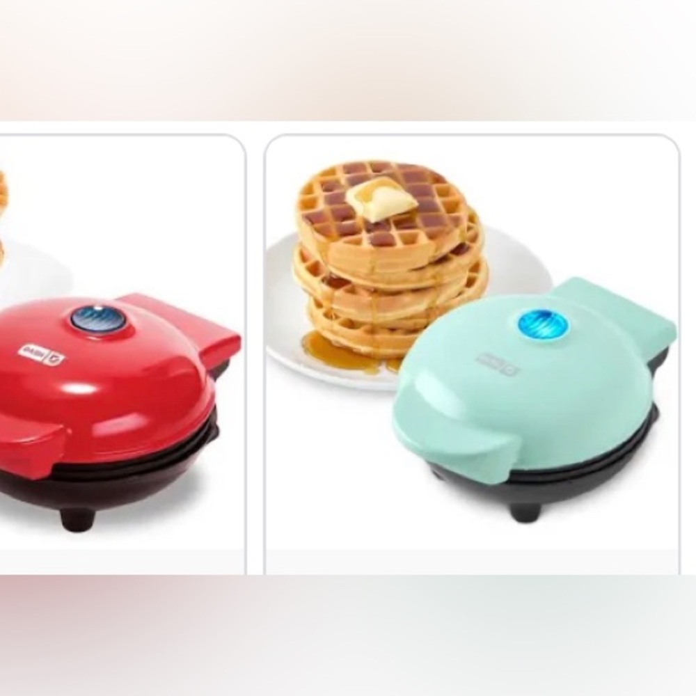 ✨⚡️💥Dash Mini Waffle Maker Choose Blue or Red